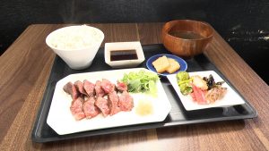 『オモウマい店』