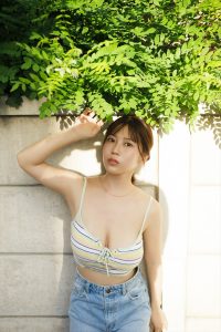 伊織いお「FRIDAY」