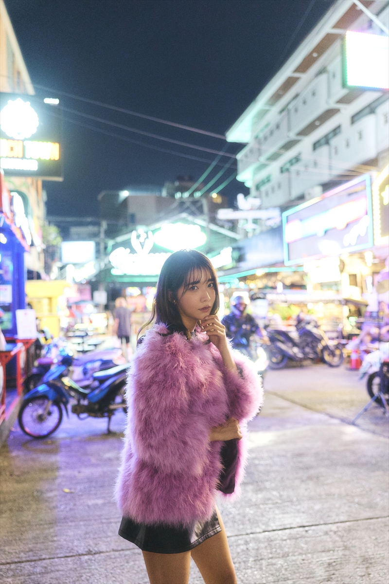 #2i2・天羽希純「週刊プレイボーイ」