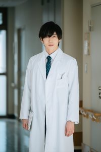 『透明な夜に駆ける君と、目に見えない恋をした。』