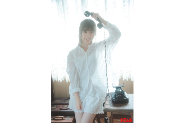 乃木坂46・小川彩「BOMB」1月号