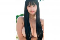 榎原依那2nd写真集「I am Ina」