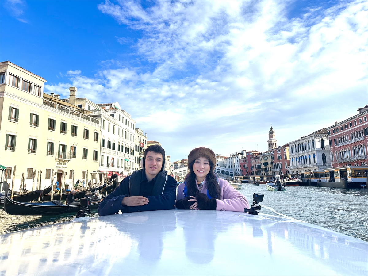 『サンドウィッチマン&芦田愛菜の博士ちゃん』