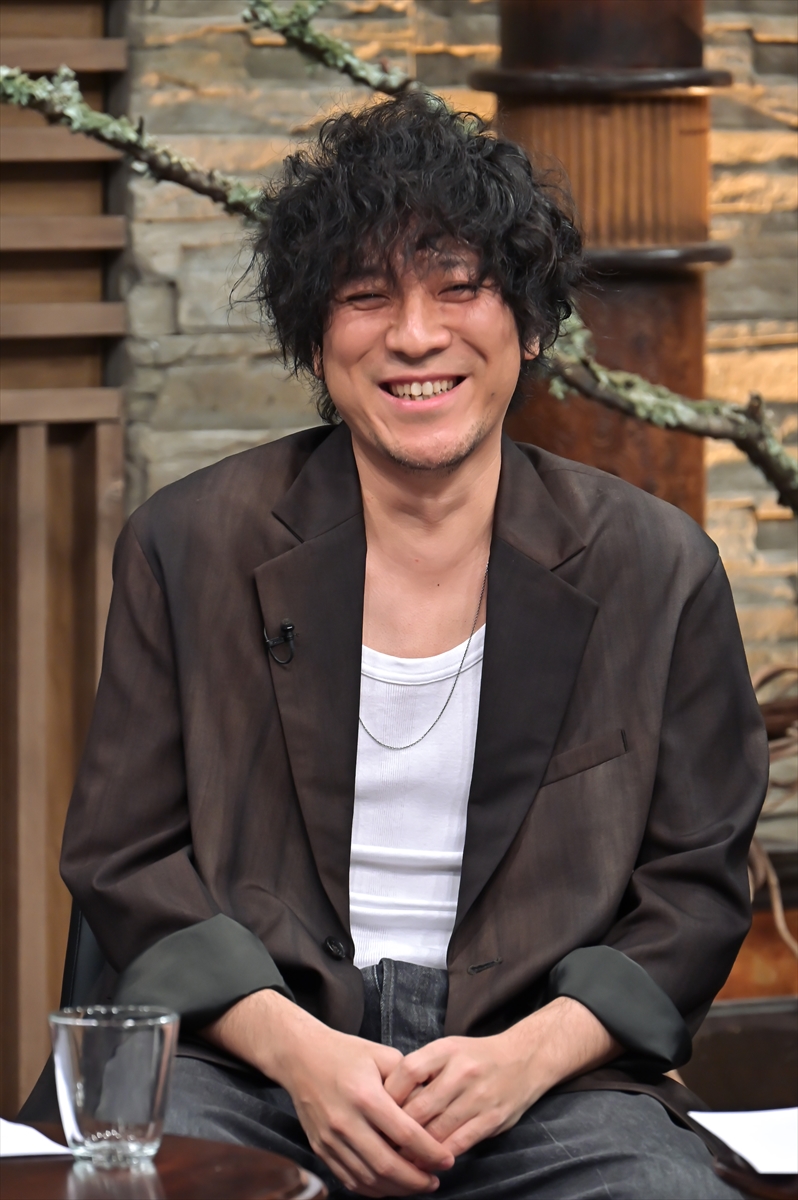 『日曜日の初耳学』