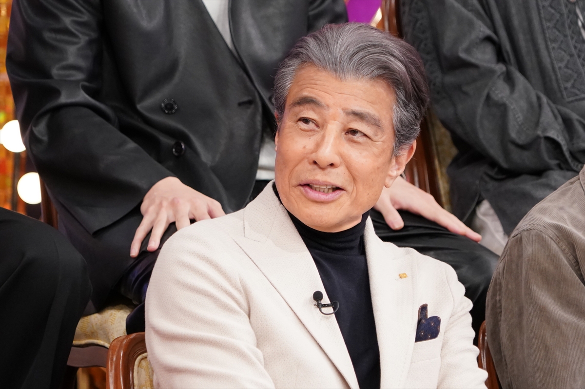 『Golden SixTONES』