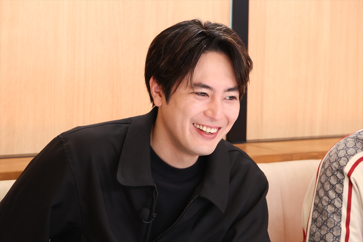 『火曜は全力!華大さんと千鳥くん』