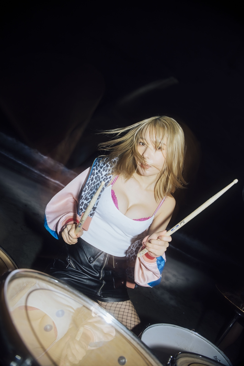 奥ゆい1st写真集『ゆいゆい』