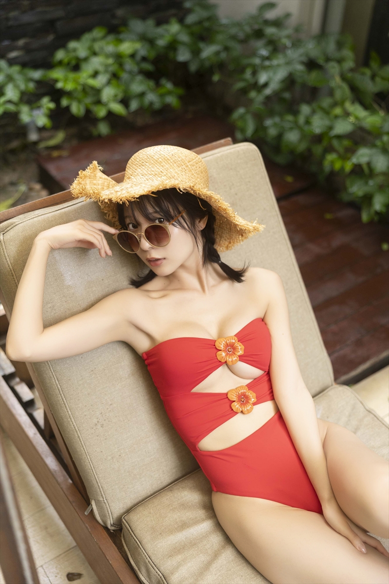 奥ゆい1st写真集『ゆいゆい』