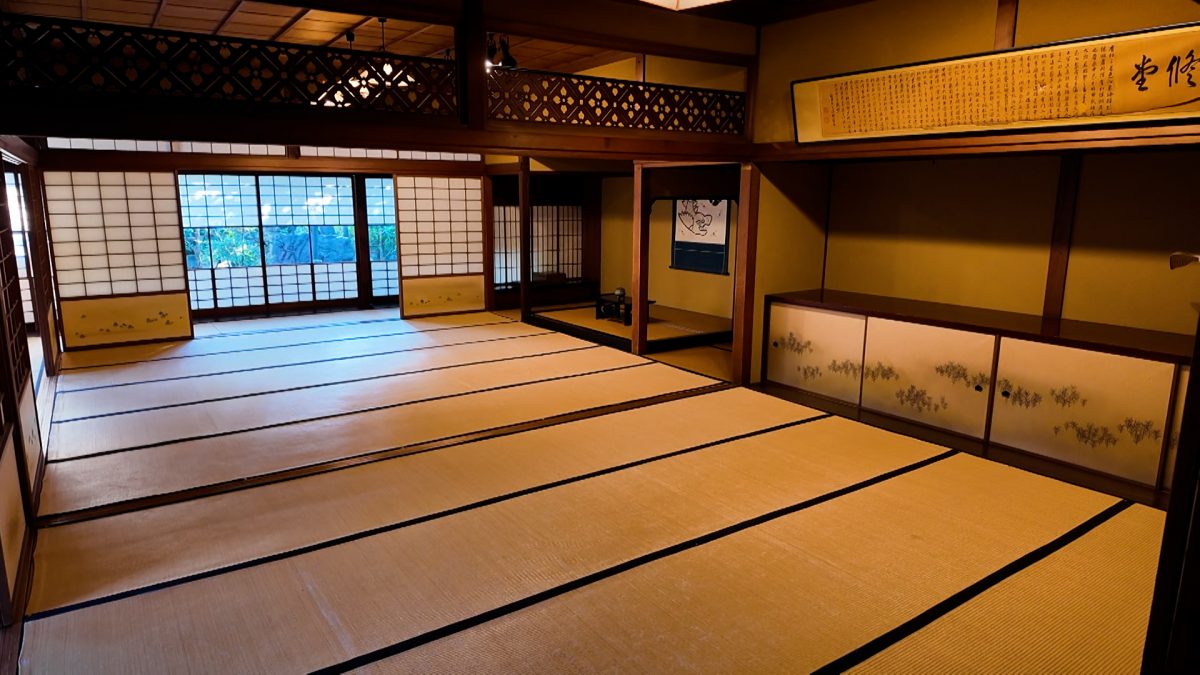 『プラチナファミリー 華麗なる一家をのぞき見』