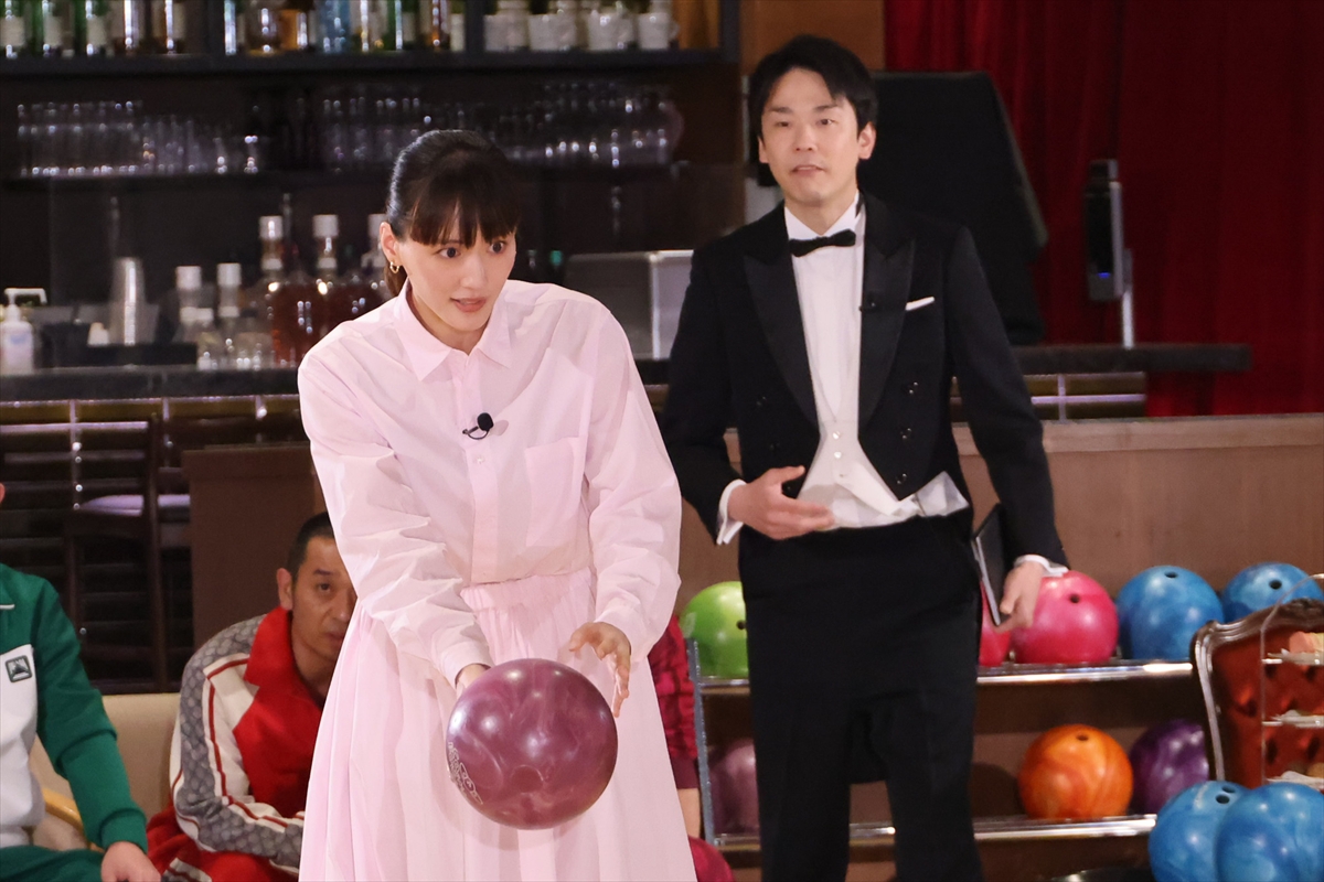 『火曜は全力!華大さんと千鳥くん』