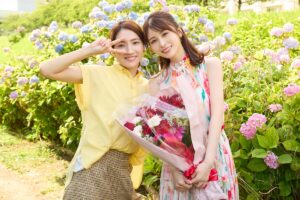 『10回切って倒れない木はない』