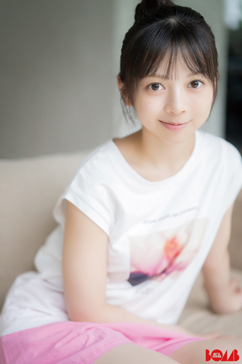 乃木坂46・長嶋凛桜「BOMB」9月号