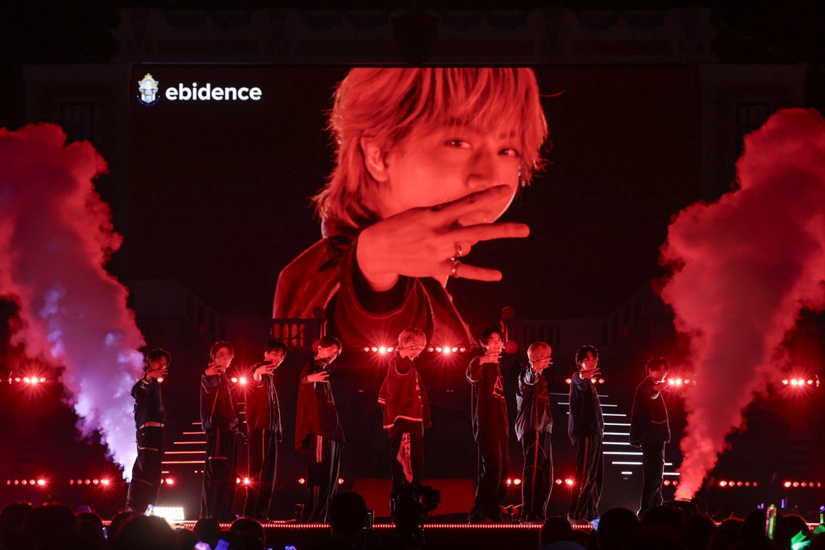 「EBiDAN THE LIVE 2026 15th Anniversary」