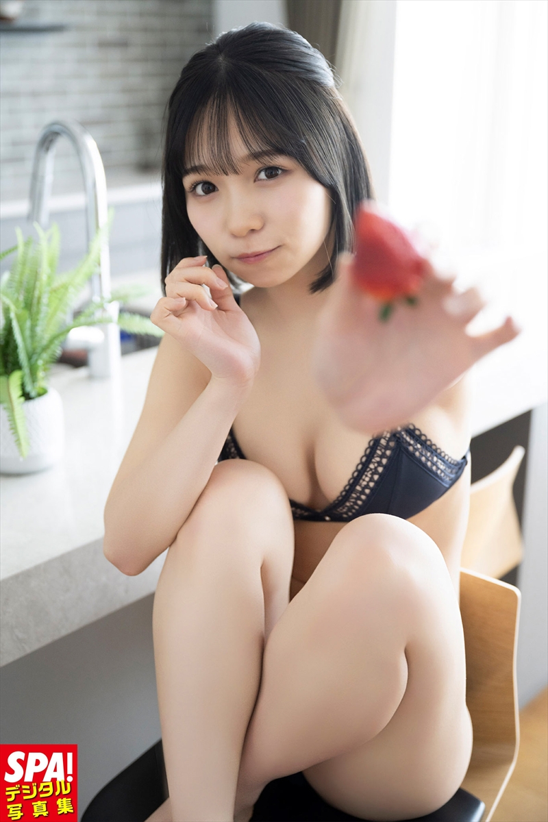 『SPA!デジタル写真集 池本しおり「近所にいる高嶺の花」』