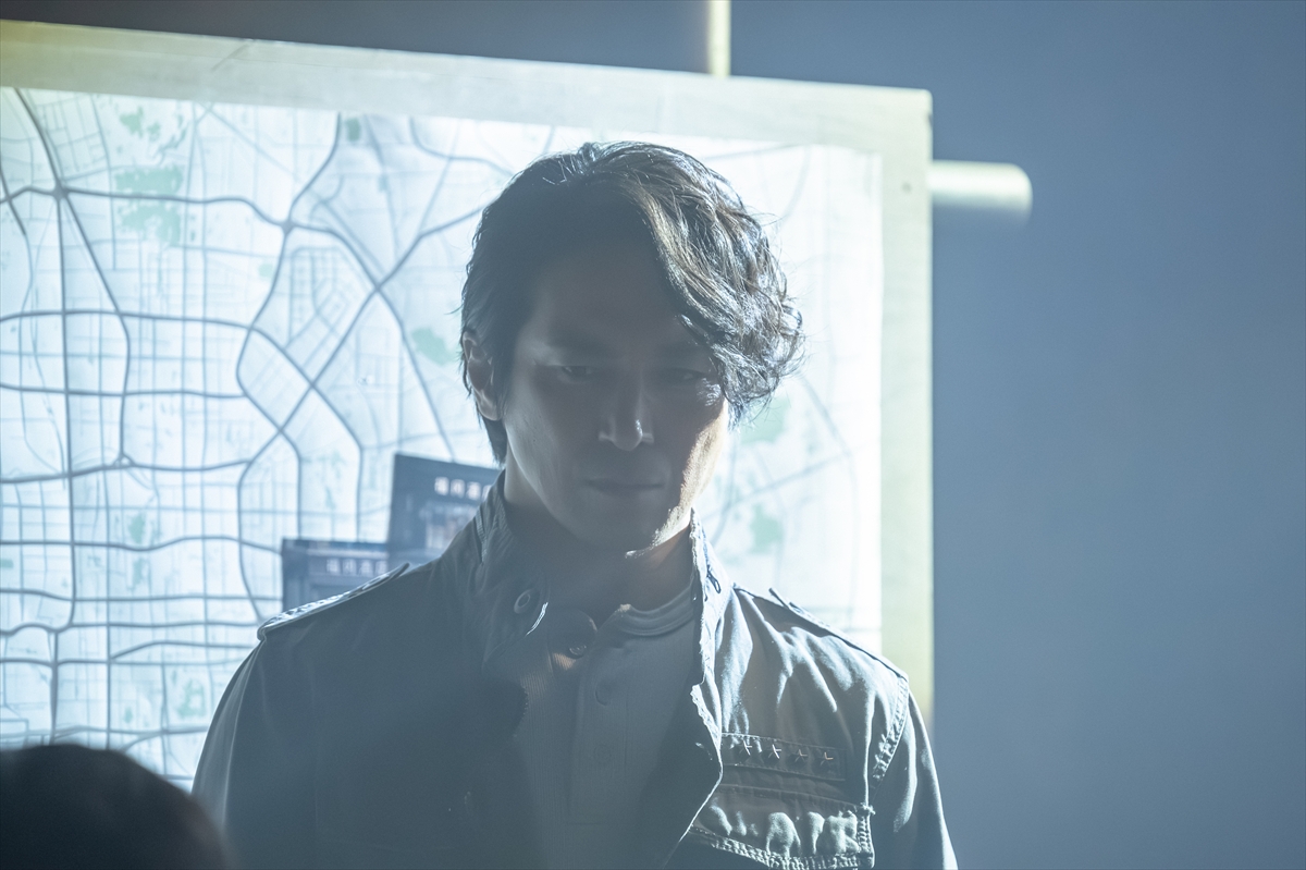 『VIVANT』
