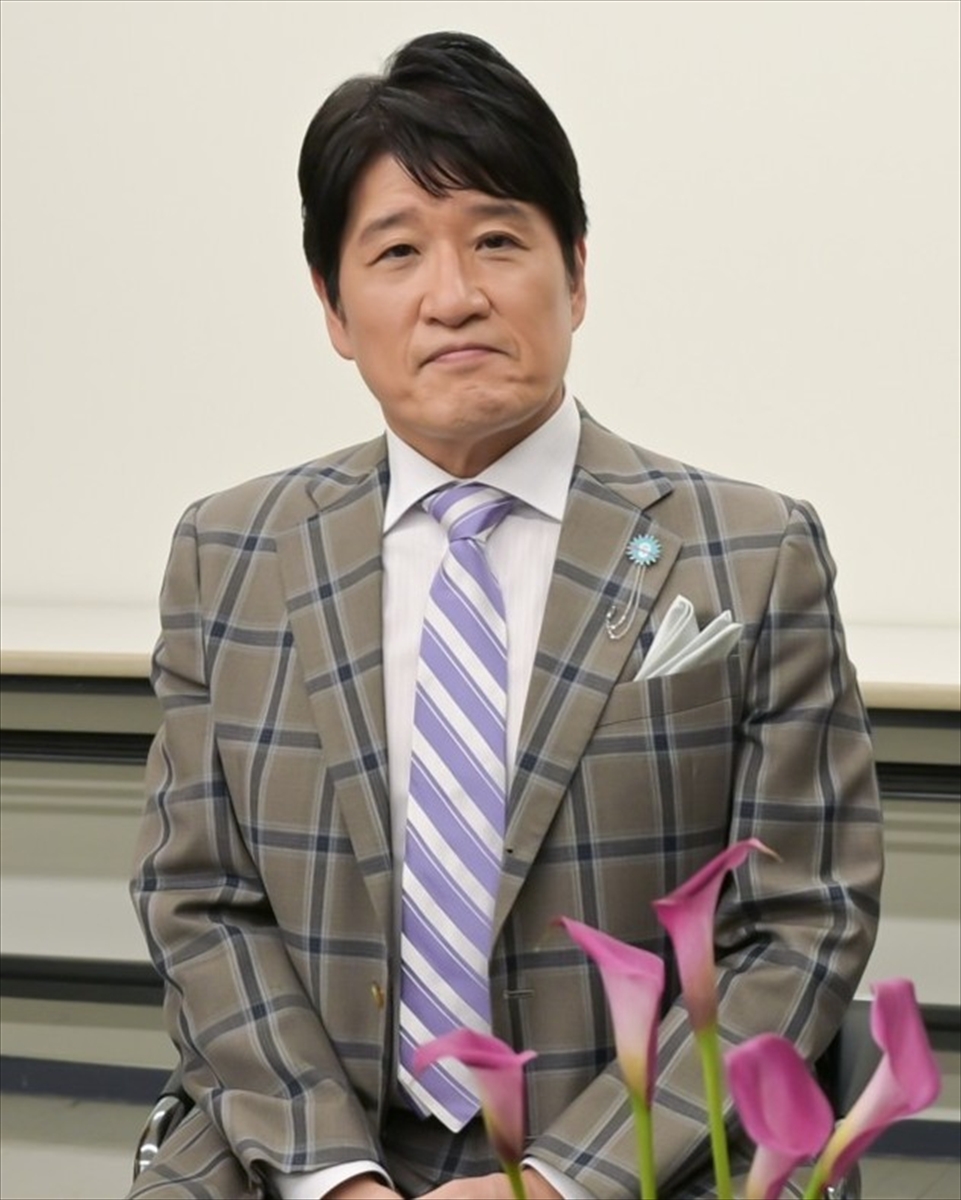 『日曜日の初耳学』